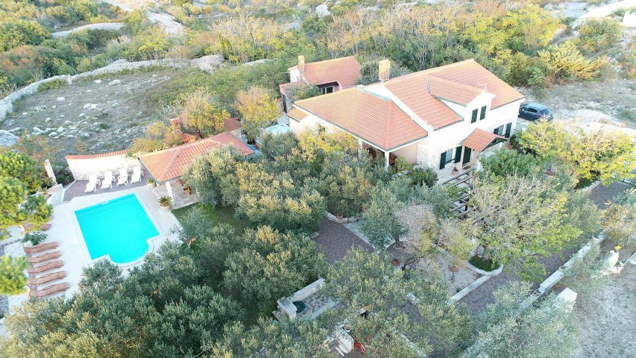 Villa Dabo Новалья Экстерьер фото